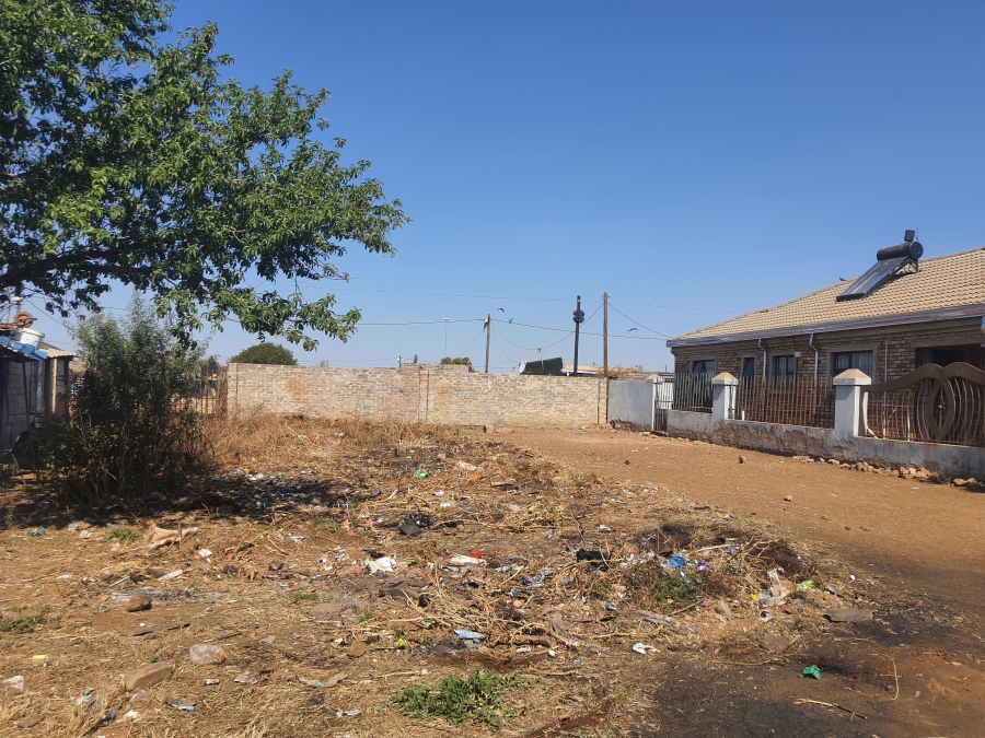 0 Bedroom Property for Sale in Ikageng North West